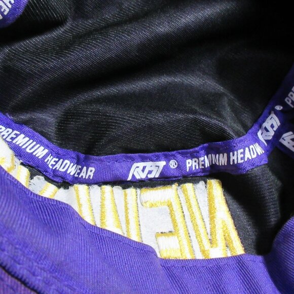 ROST mens purple an gold New York bucket hat OS EUC - Picture 9 of 9